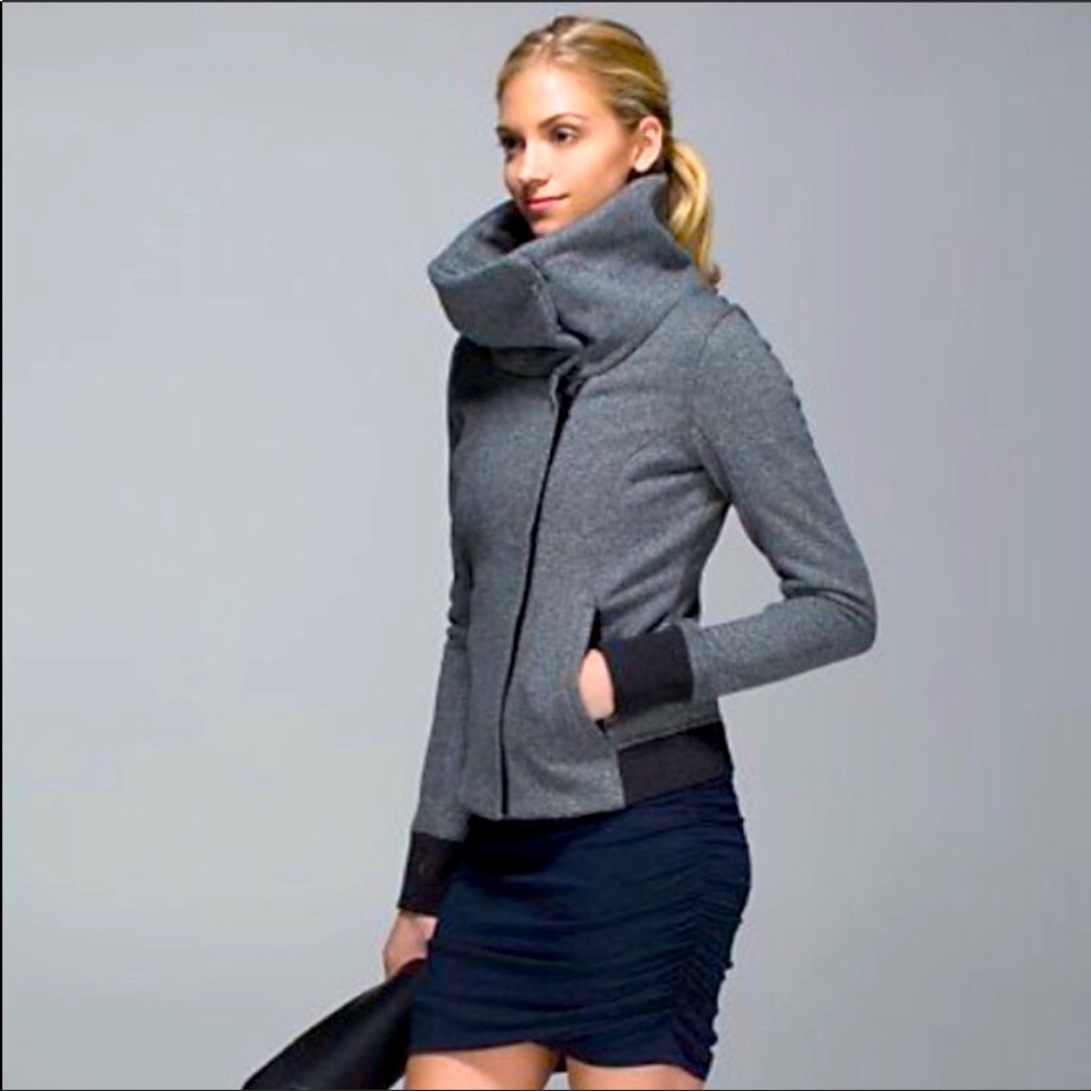 Lululemon funneled jacket - Picture 1 of 4